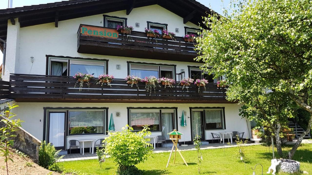 Pension Engelshutt エクステリア 写真
