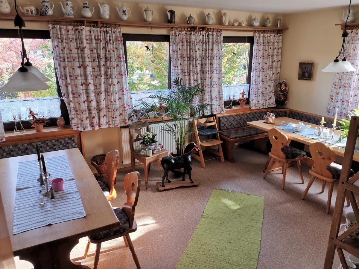 Pension Engelshutt エクステリア 写真